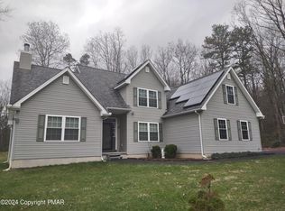 611 Shane Dr, Effort, PA 18330