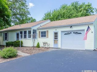 32 Tomahawk Trl, Henrietta, NY 14467