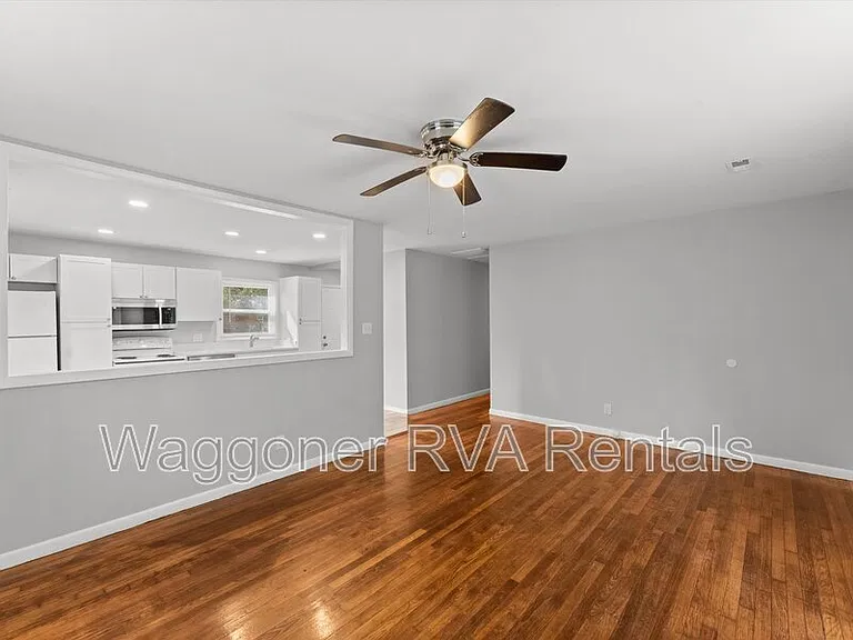 924 Kingsway Rd — Photo 28