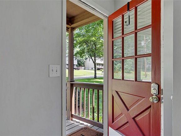 3rd image of 4470 S Springwood Dr SW