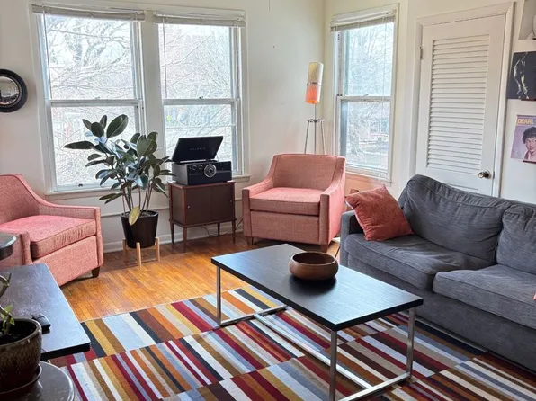 510 W University Ave, 510 W University Ave #2E, Champaign, IL 61820