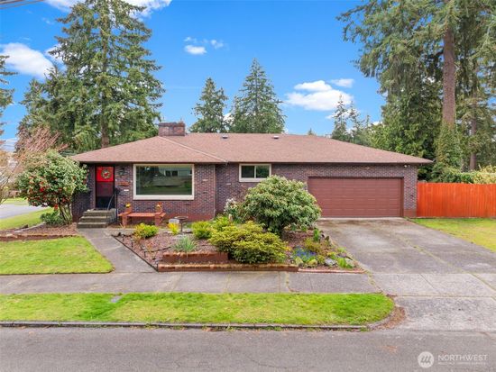 526 Summit Avenue, Fircrest, WA 98466