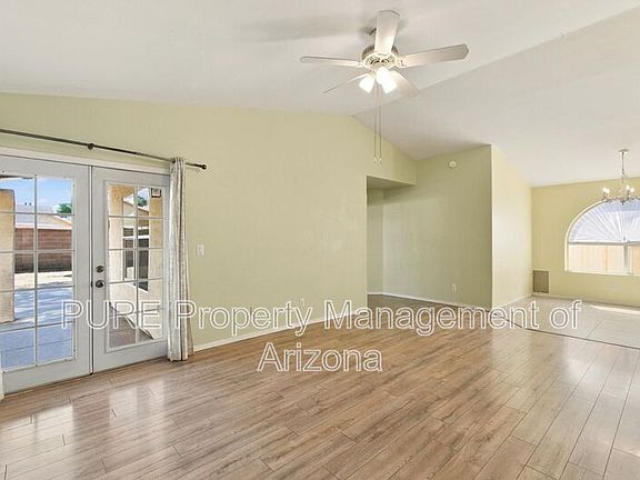 3rd image of 1381 S Yucca Pl