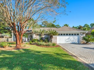 7620 Woodmont Rd, Navarre, FL 32566