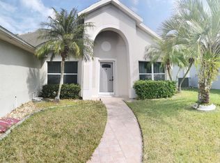 5896 Pine Grove Run, Oviedo, FL 32765