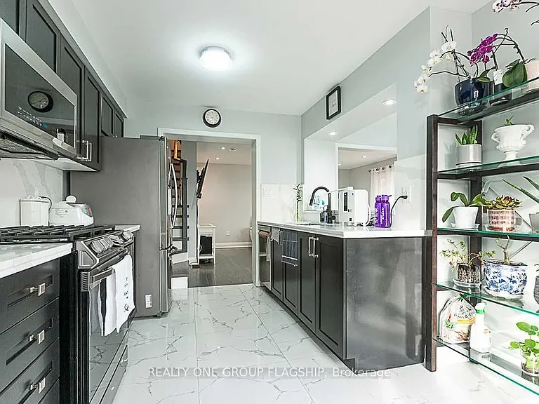 467 Dalhousie Gate — Photo 16
