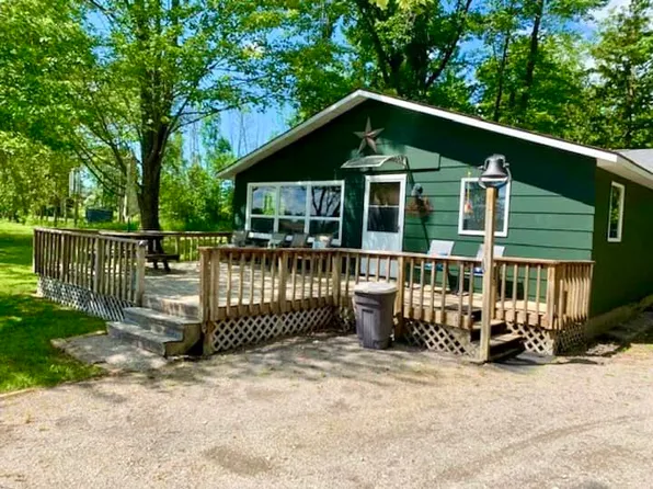 14781 Shubert Hwy, Posen, MI 49776