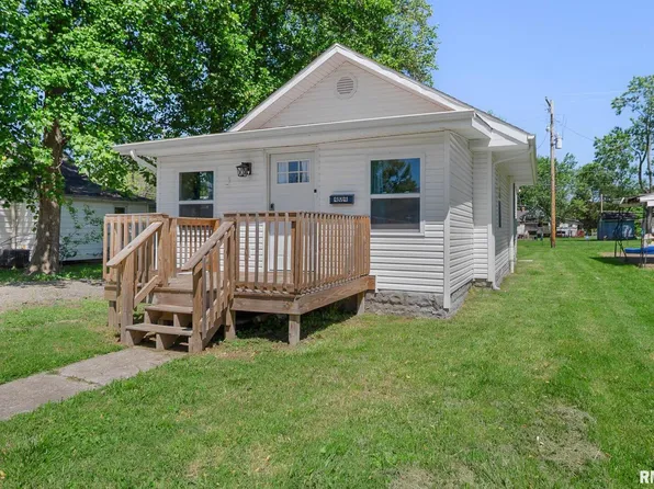 404 S 23rd St, Herrin, IL 62948