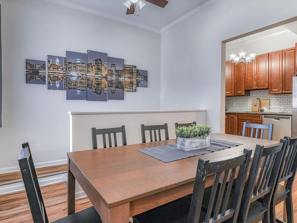 34 Gray St #1