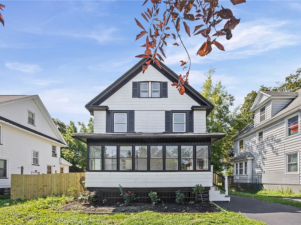 1st image of 235 Avis St