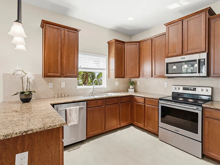 8457 Karpeal Dr — Photo 14