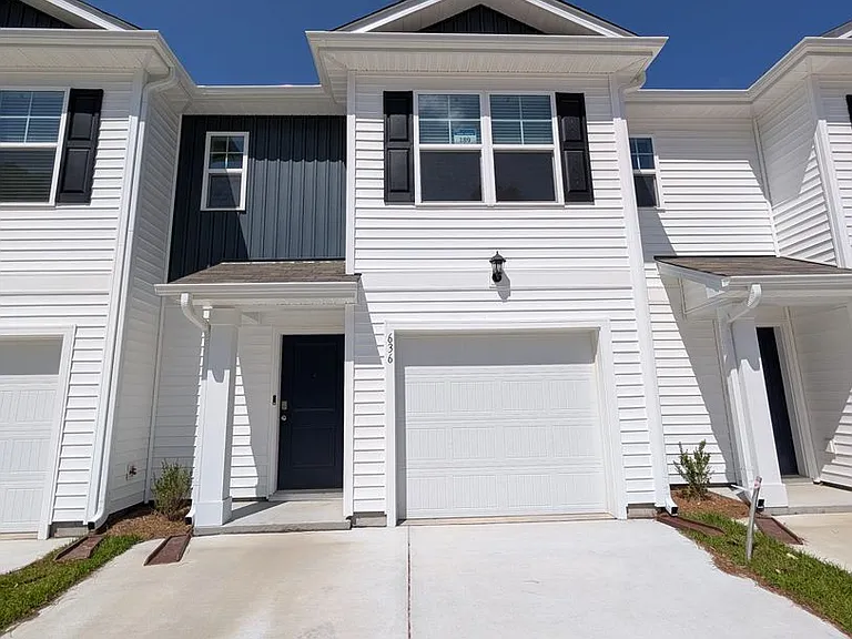 636 Golden Resin Rd — Photo 1