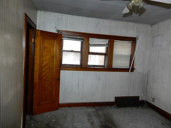 4th image of 2418 W Hope AVENUE