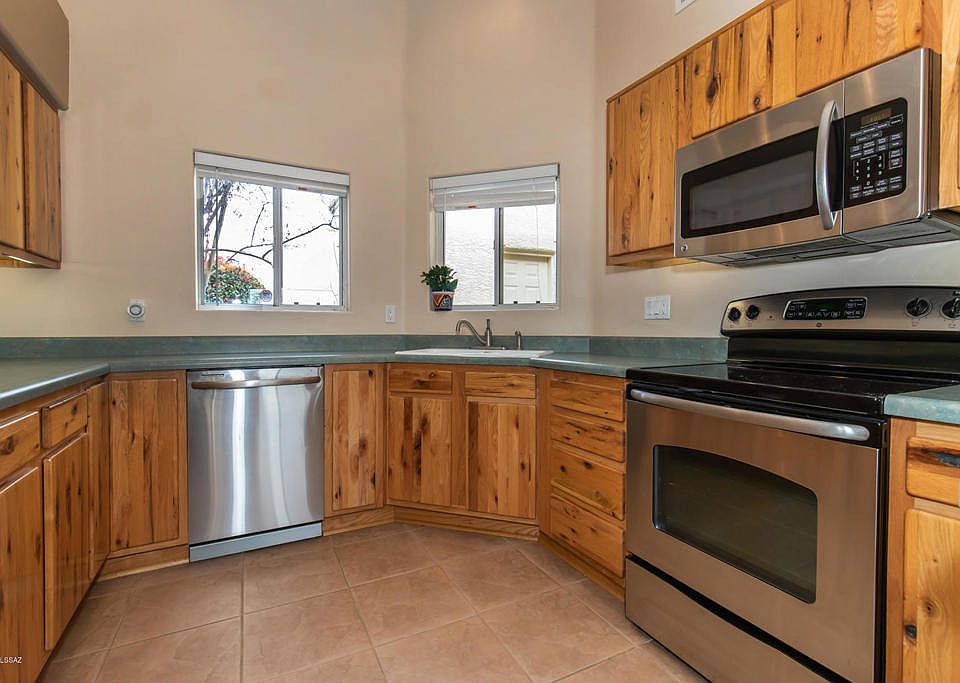 8784 E Kenyon Terrace Dr, Tucson, AZ 85710 Zillow