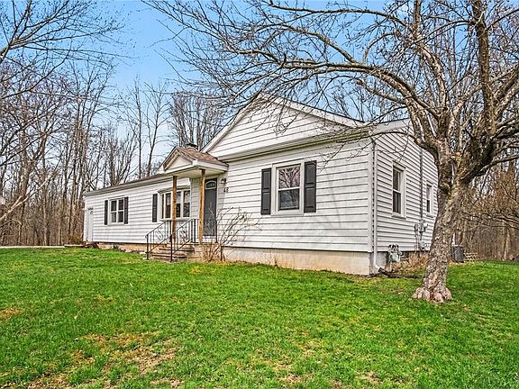 3rd image of 48 Chester Ave