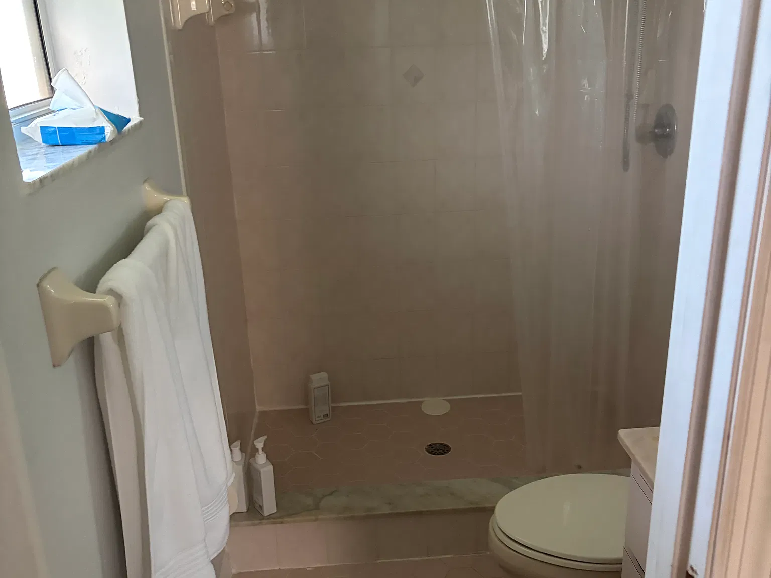 3 bed, 1671 sqft, $700 — Photo 3