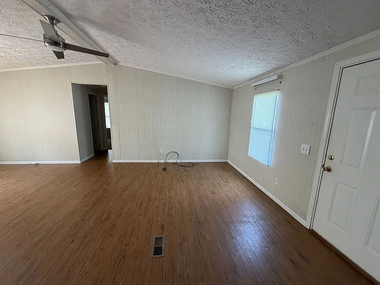 46 Oak Bend Dr — Photo 4