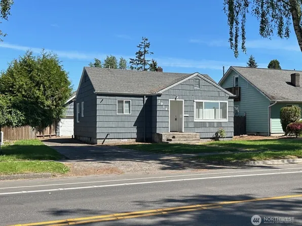 2914 WASHINGTON Way, Longview, WA 98632