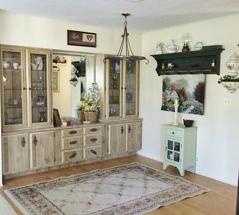 4th image of 12703 Lake Park Way