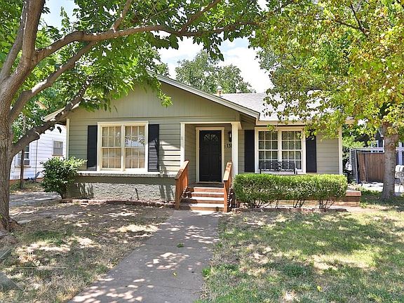 2nd image of 1382 Amarillo St