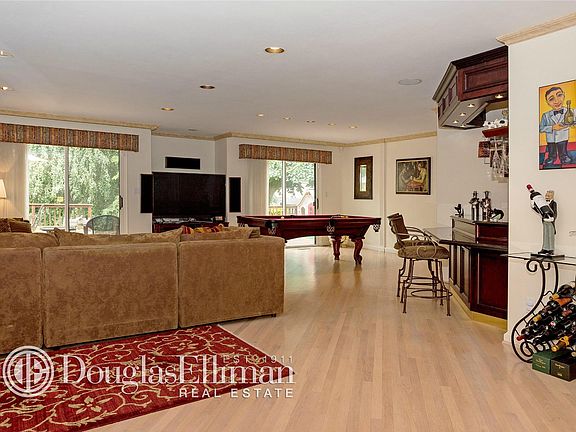 5th image of 119 Estate Dr