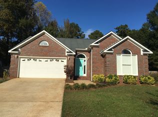 800 William Dr, Opelika, AL 36801