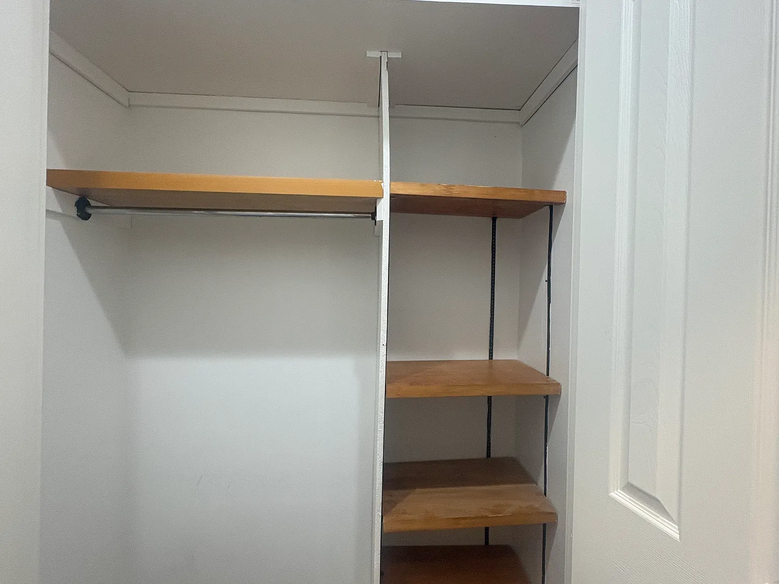 2 bed, 800 sqft, $2,800 — Photo 4