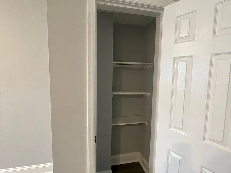 3607 W Lexington St — Photo 7