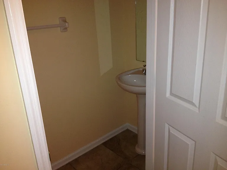 8584 Tower Falls Dr — Photo 14