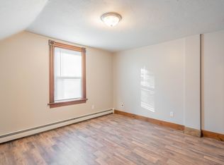85 E Main St #3, West Brookfield, MA 01585