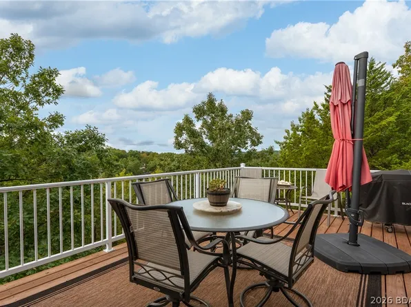 528 W End Cir, Osage Beach, MO 65065