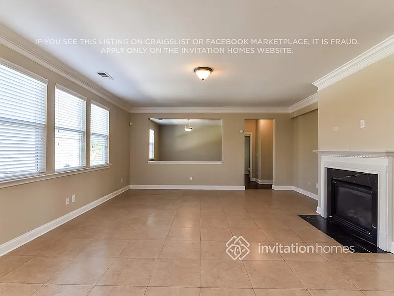 1243 Sparkling Cove Dr — Photo 5