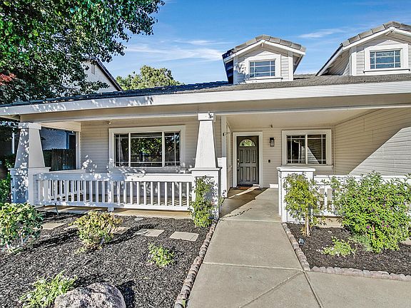 3rd image of 5125 Feather Way