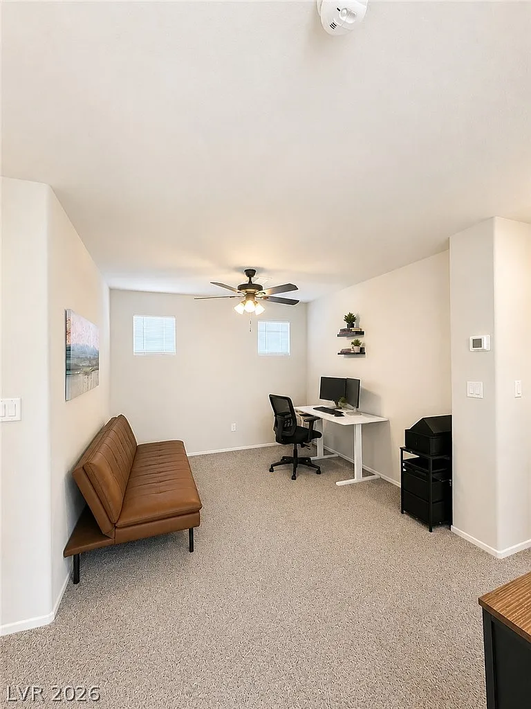4 bed, 2.5 bath, 1876 sqft, $2,500 — Photo 3