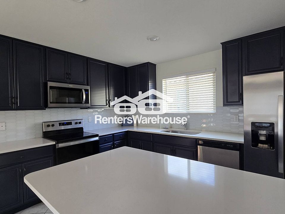 1st image of 771 W Calle Calca