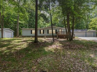 16638 Oak Ridge Dr, Leroy, MI 49655