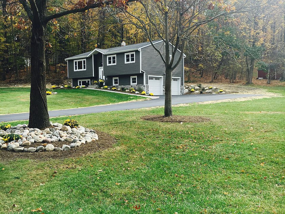 1st image of 2 Otterhill Ct