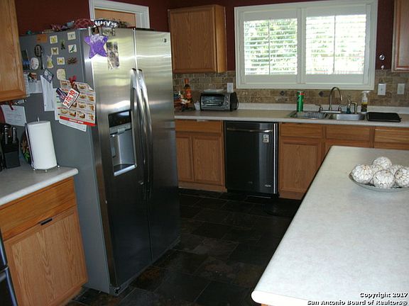 5th image of 8903 Laguna Fls