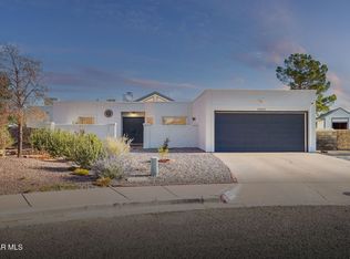 11521 Town Lake Ln, El Paso, TX 79936