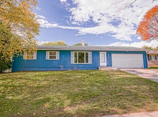 3022 Maple Grv, Madison, WI 53719