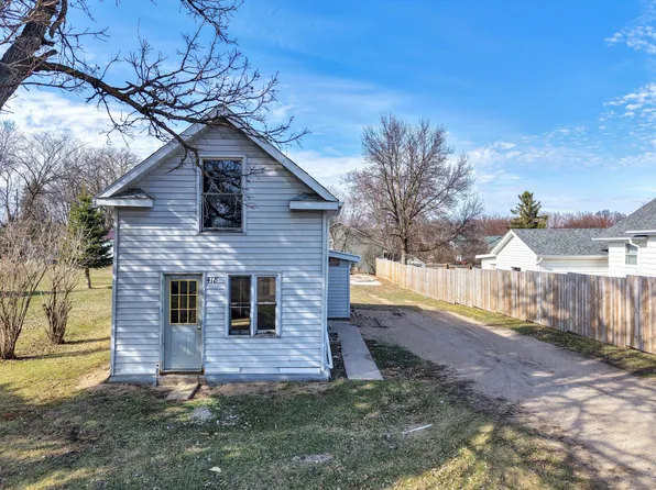 418 Main St E, Detroit Lakes, MN 56501