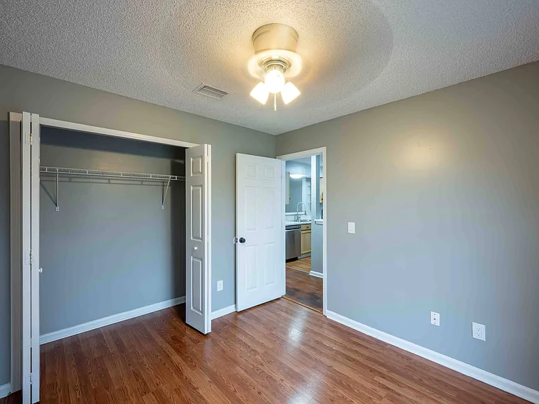 2645 Sam Houston Pl — Photo 17