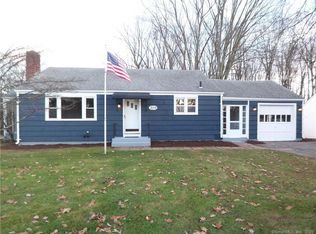 203 Vernon St, Manchester, CT 06042