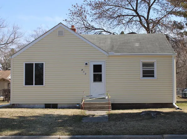 712 Kendall Ave S, Thief River Falls, MN 56701