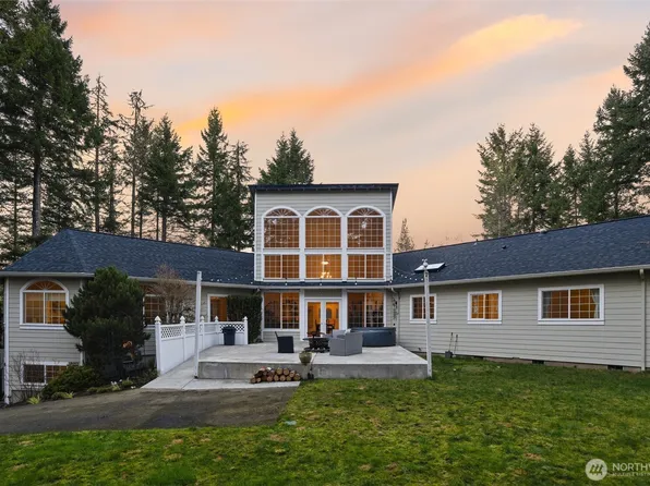 18680 NW Hintzville Road, Seabeck, WA 98380