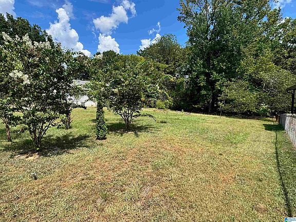 4th image of 1031 Mount Olive Ave #17A