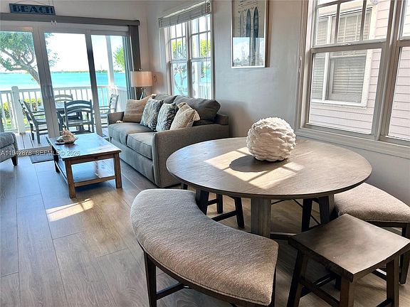 5th image of 5017 Sunset Village Dr