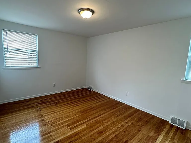435 Rennard St #2 — Photo 14