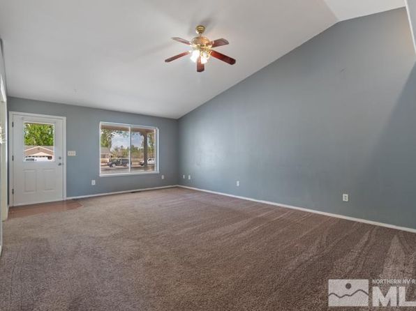 95 Hunter Park Way, Fallon, NV 89406