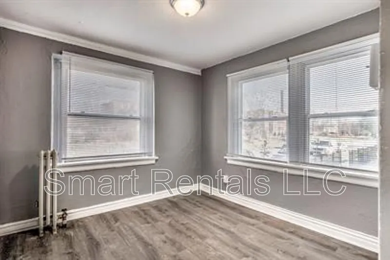 1 bed, 1.0 bath, 650 sqft, $699 — Photo 3
